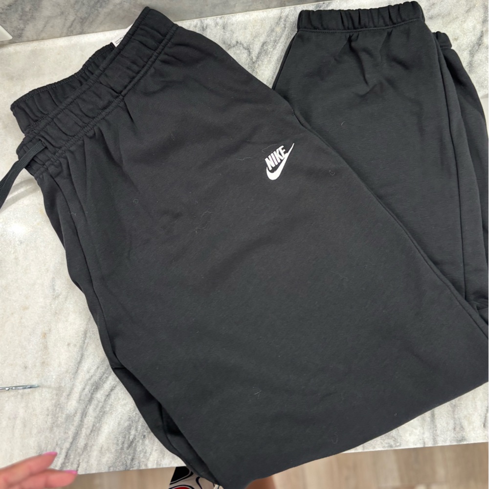 Nike Men's Black Joggers